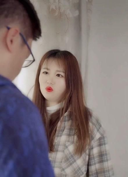 丑妻逆襲，顏值驚艷全球(全集)