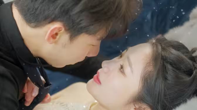 歷總，夫人拒不離婚(全集)