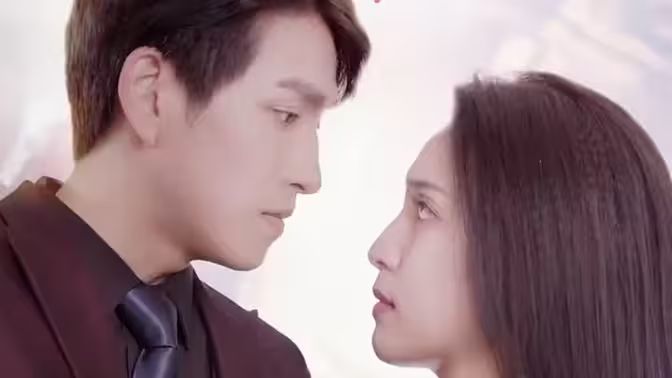 分手后閃婚了男?？偛?全集)