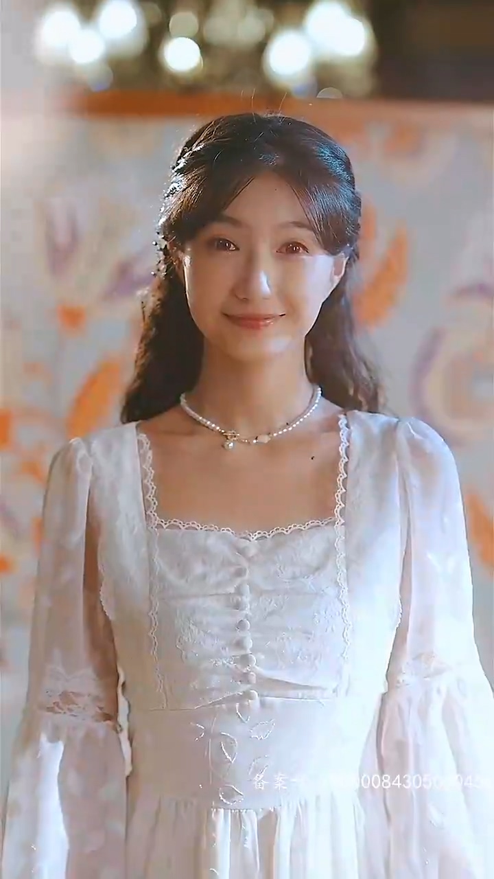 掉馬后，總裁傻妻颯爆了(全集)